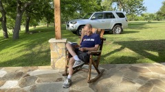 Me-reading-book-Wimberley-May-14-2021